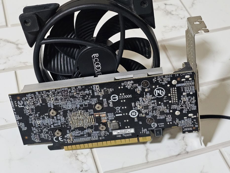 Gigabyte Gtx1650 low profile 4Gb