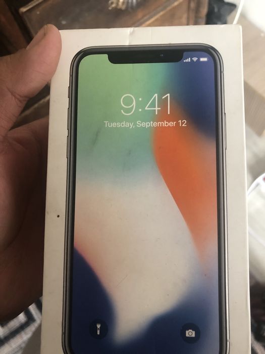 Iphone x продам