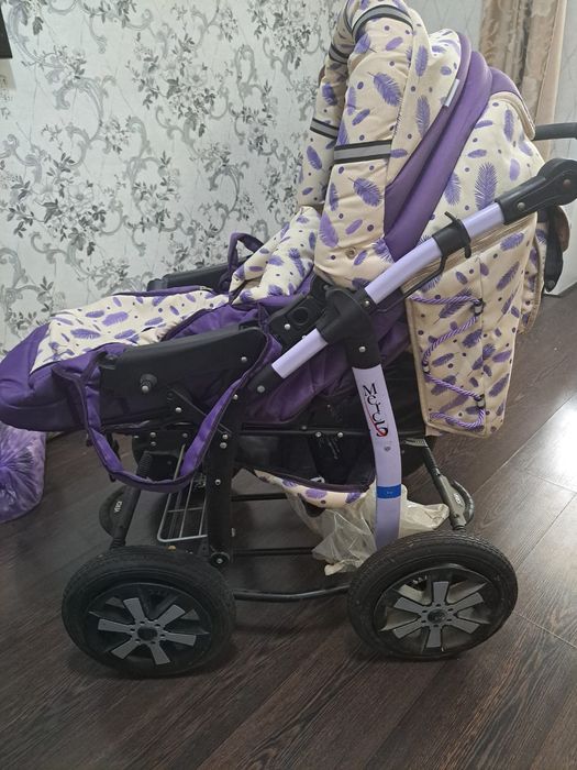 Продам детскую коляску