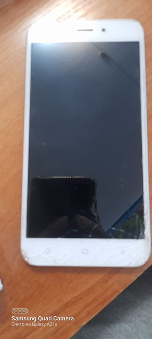 Мобильный телефон для использования