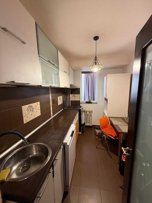 Apartament 3 camere decomandat | Drumul Taberei – Râul Doamnei | 500 €