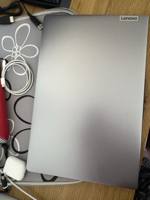 Vad laptop Lenovo