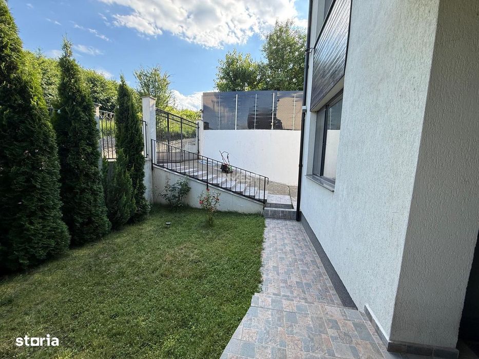 Casa 4 camere Rediu Lac-Iasi