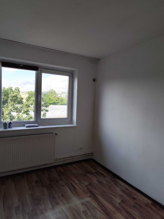 Vând Apartament 2 cam. Roșiorii de Vede