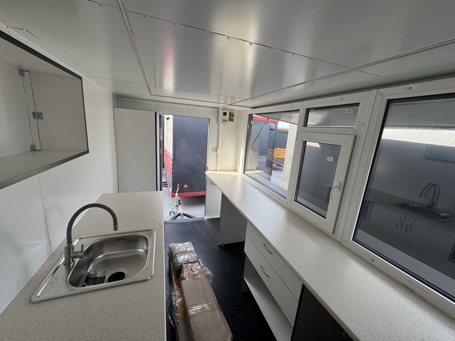 Търговска каравана за бързо хранене 4*2м