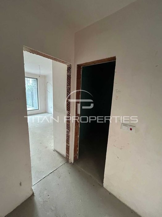 Двустаен апартамент Христо Смирненски