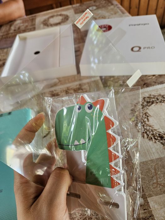 *НОВ* Таблет Prestigio Q Pro PMT4238, 2GB RAM , 16GB, 4G