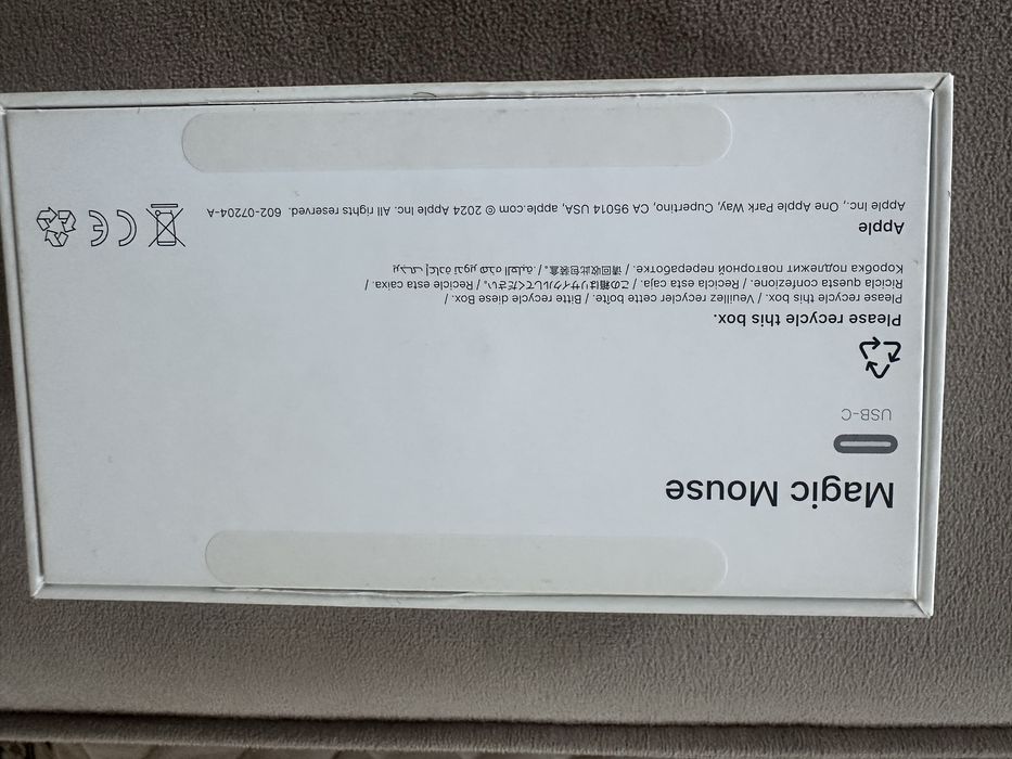 Apple Magic Mouse  4