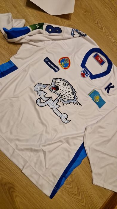 Хоккейная экипировка для взрослых