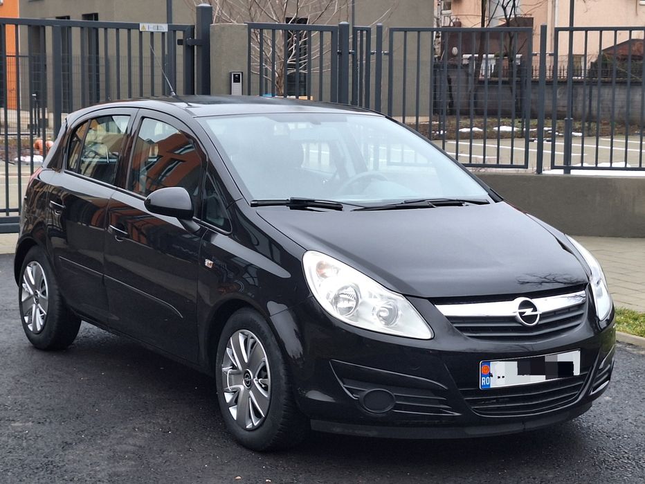Opel Corsa D • 1.2 Benzina • Hatchback•