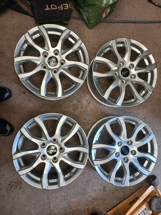 Jante kia r16 5x114.3 et 50  cb 67.1  hyundai  ,mazda