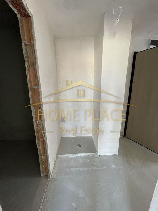 Продава се Тристаен апартамент в Варна, Бриз - 98 кв.м за 2009 €/кв.м - Снимка #7