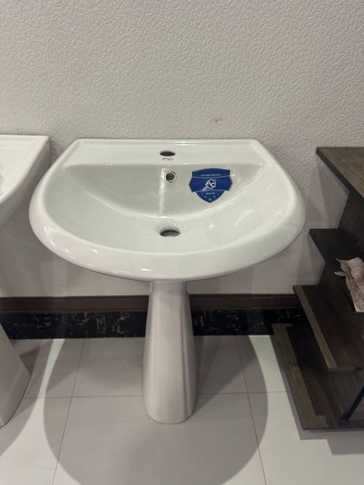 Rakvina tyulpan umivalnik раковина тюлпан умывалник