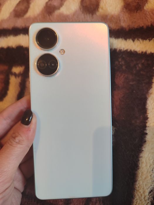 Продается телефон в отличном состоянии TECNO CAMON 19