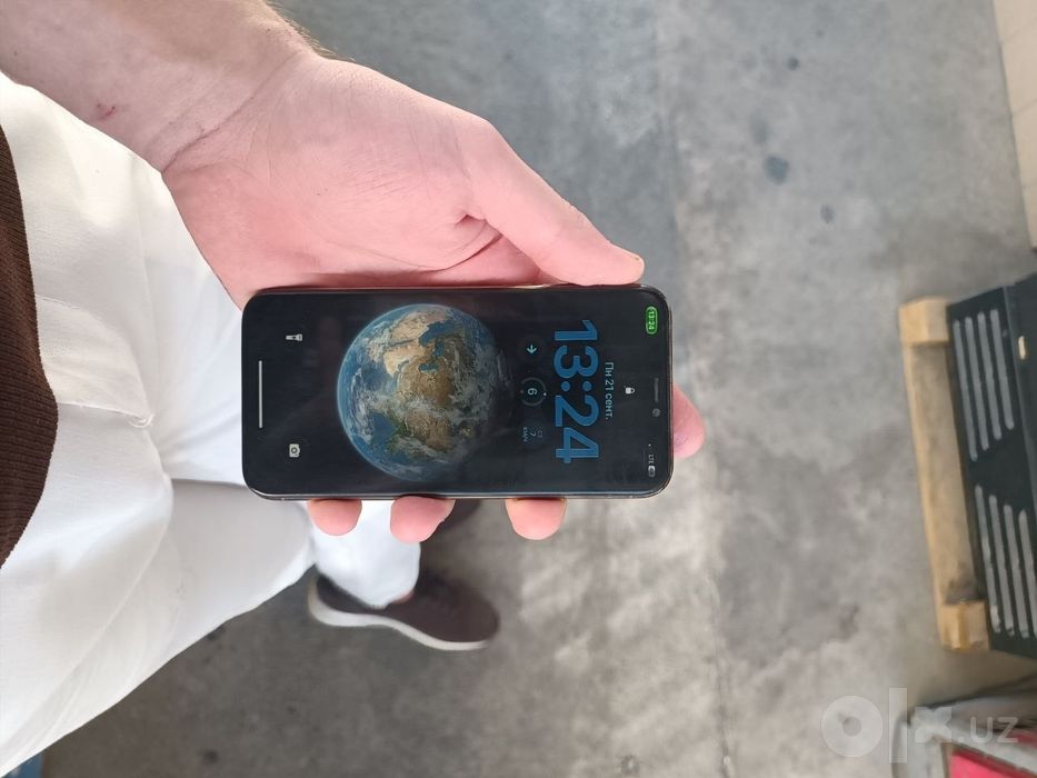 Iphone 11pro gold