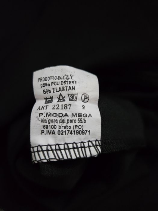 Малка черна рокля