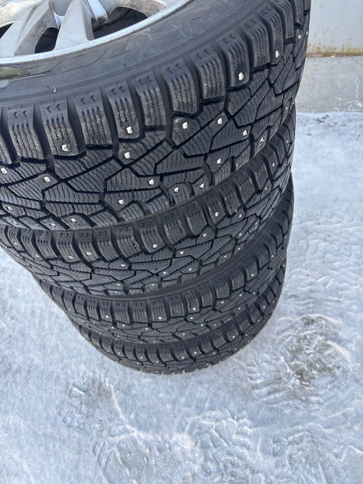 Продам комплект диски с резиной