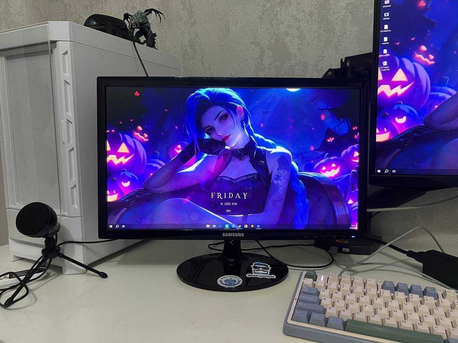 Монитор Samsung 22 дюйма HDMi VGA 75Гц