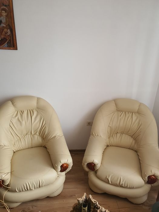Canapea cu fotolii