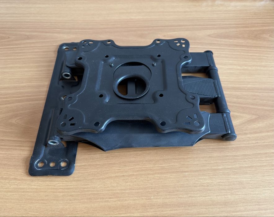 Кронштейн для телевизора