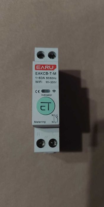 Смарт WiFi контакт Предпазител електромер и таймер