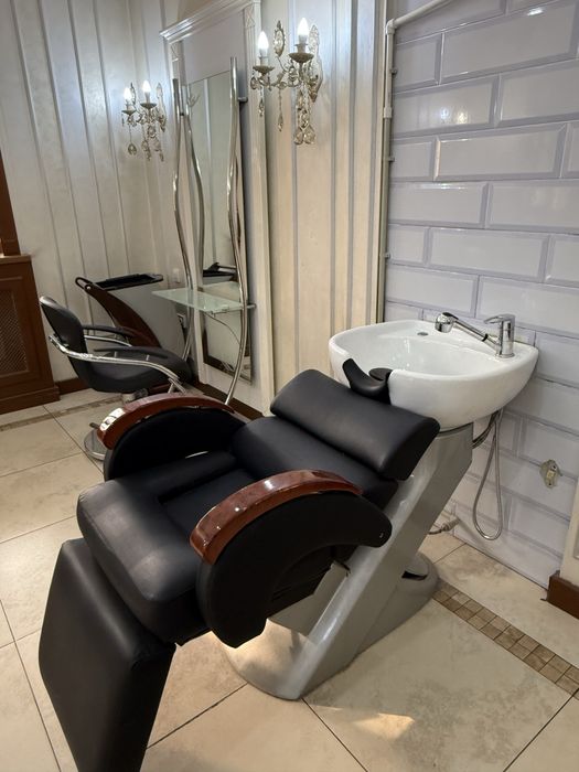 Сдается рабочее место для парикмахера