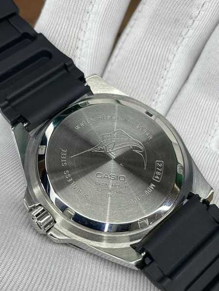 Часы casio diver, мужские очень стильные, новые