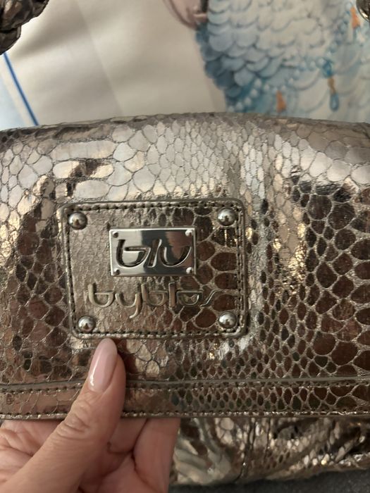 Красива дамска чанта Biblos,добро състояние,цена 120лв