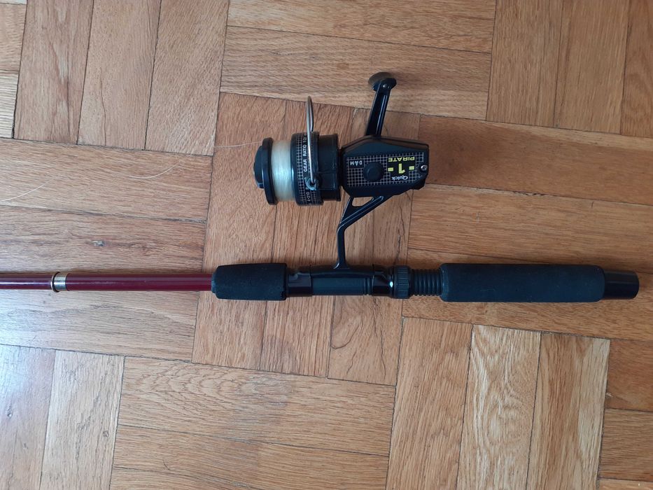 Рибарски прът с макара