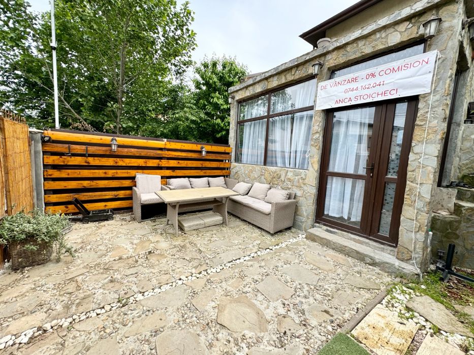 Casă de închiriat