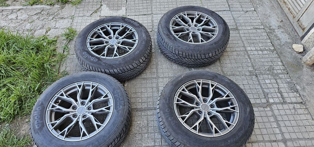 Гуми  225/65/R17   с джанти 5x114.3