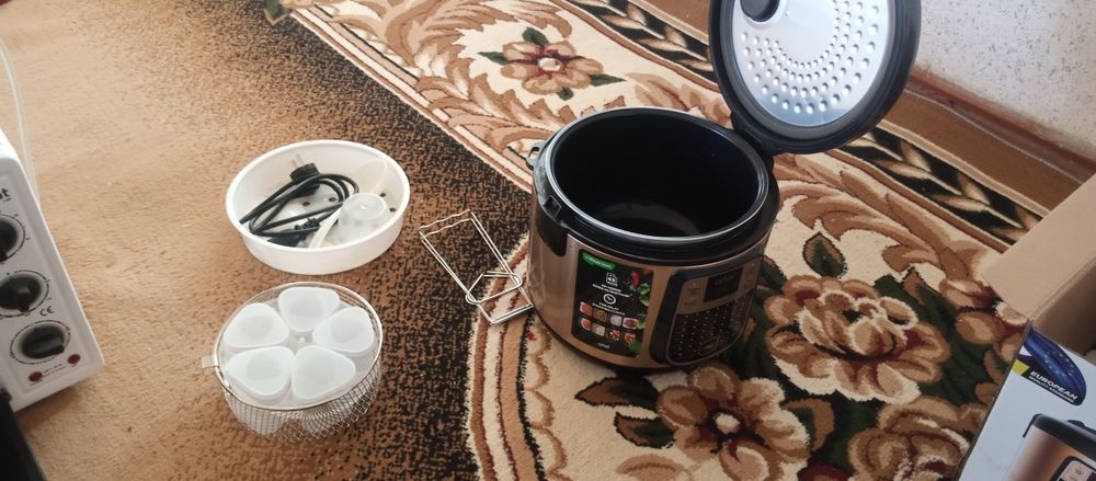 Микровалновка ва мултиварка сотилади