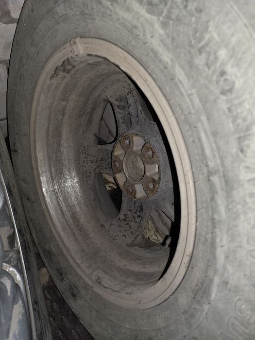 Продам диски с резиной