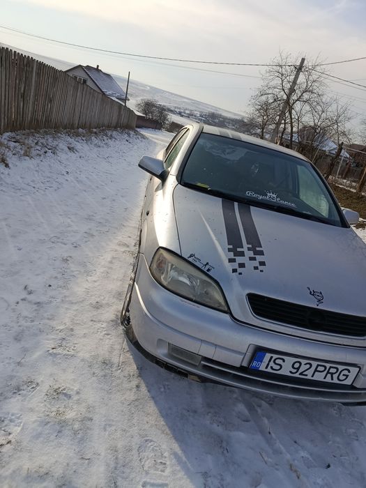 Vând sau schimb Opel Astra g