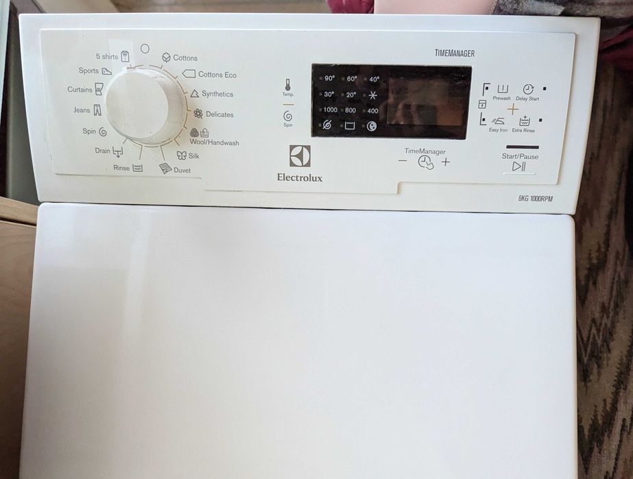 Пералня Electrolux с вертикално зареждане - ewt31064tw, ползвана