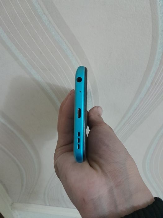 Telefon srocna sotiladi