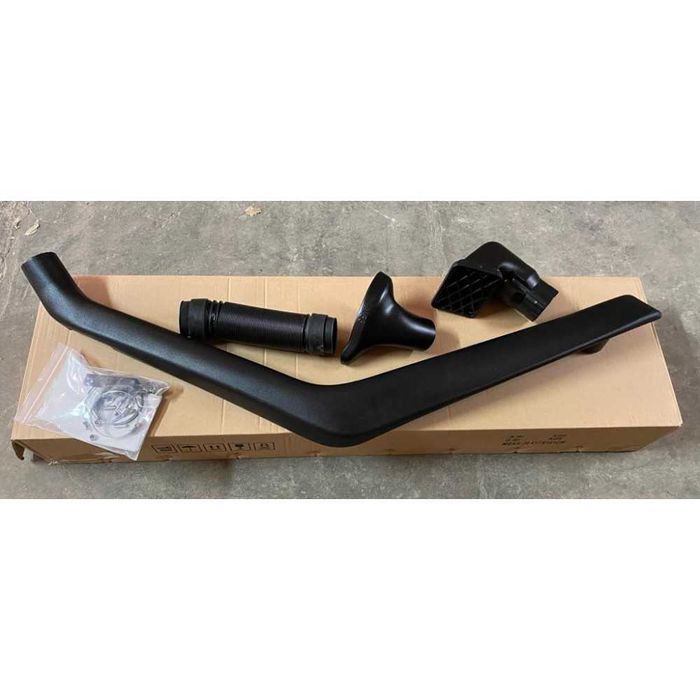 Snorkel Mitsubishi Pajero Shogun V33/V6  pentru aripi evazate