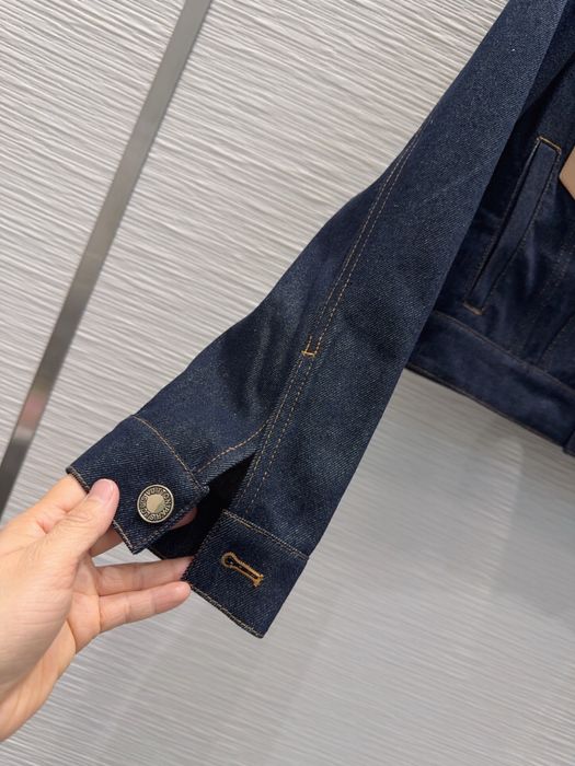 Louis Vuitton дамско дънково яке и дънки