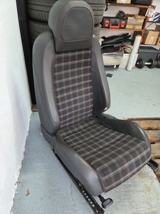 Scaun sofer Golf 5 GTI  Edition 30