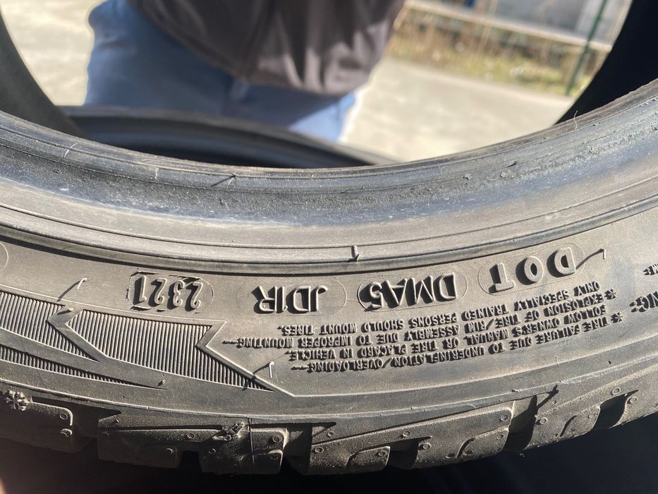 Goodyear Ultragrip 265/40 R20 104V DOT21