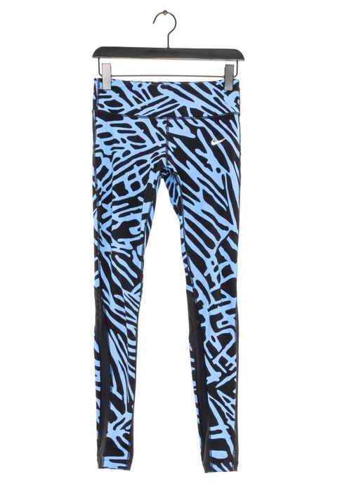 Nike клин epic lux zebra.