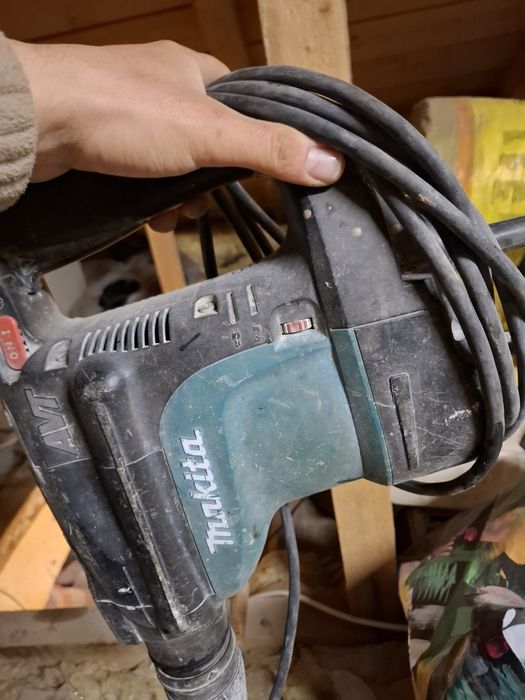 Vand ciocan rotopercutor