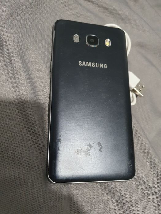 Vând Samsung J5 liber de rețea