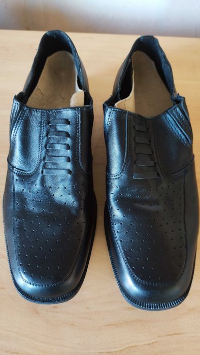 Мъжки  обувки  номер 44