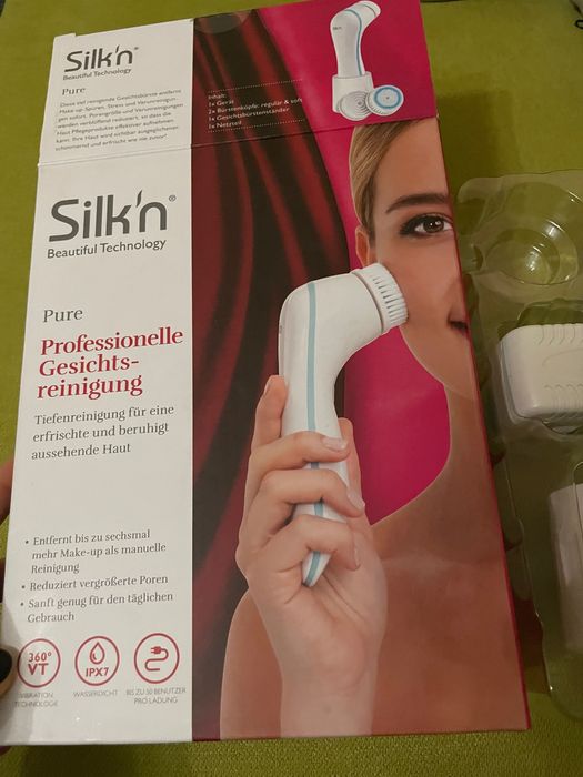 Уред за почистване на лице