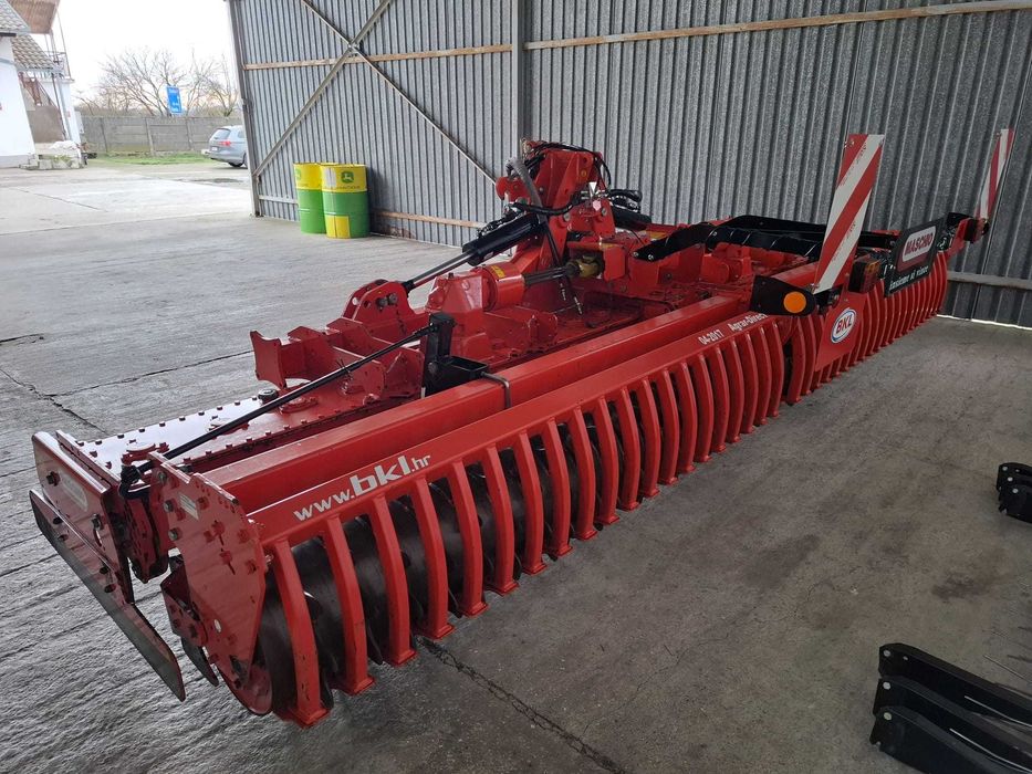 Grapă rotativă Maschio Falco 5000 Super oferta!!!
