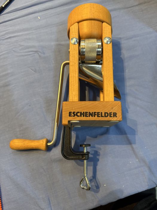 Moara de fulgi / cereale