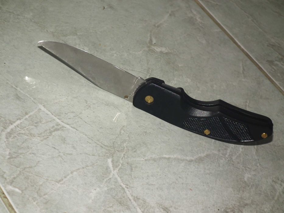 Briceag simplu cu liner lock creat de mesterul Nagy István nou Arad ...
