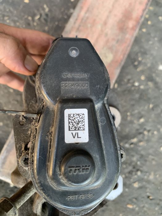 Заден ляв спирачен апарат Bmw  ф10 F10 f11