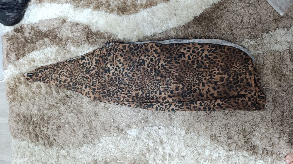 Продам накидку для купальника
